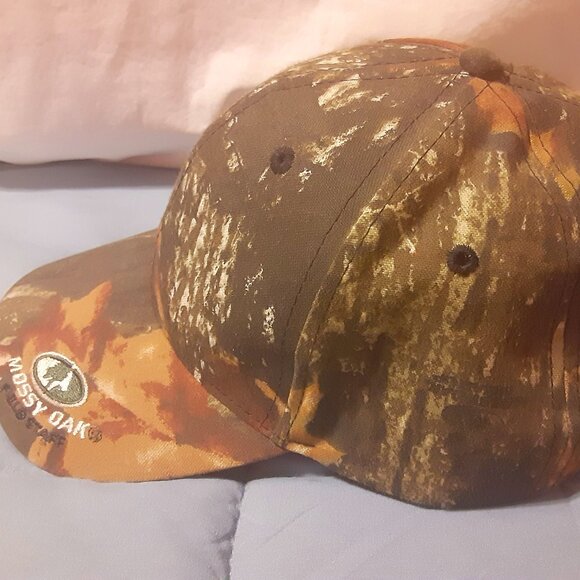 MOSSY OAK CAMO HAT - Picture 3 of 7